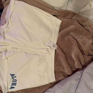 American eagle ALHOA shorts